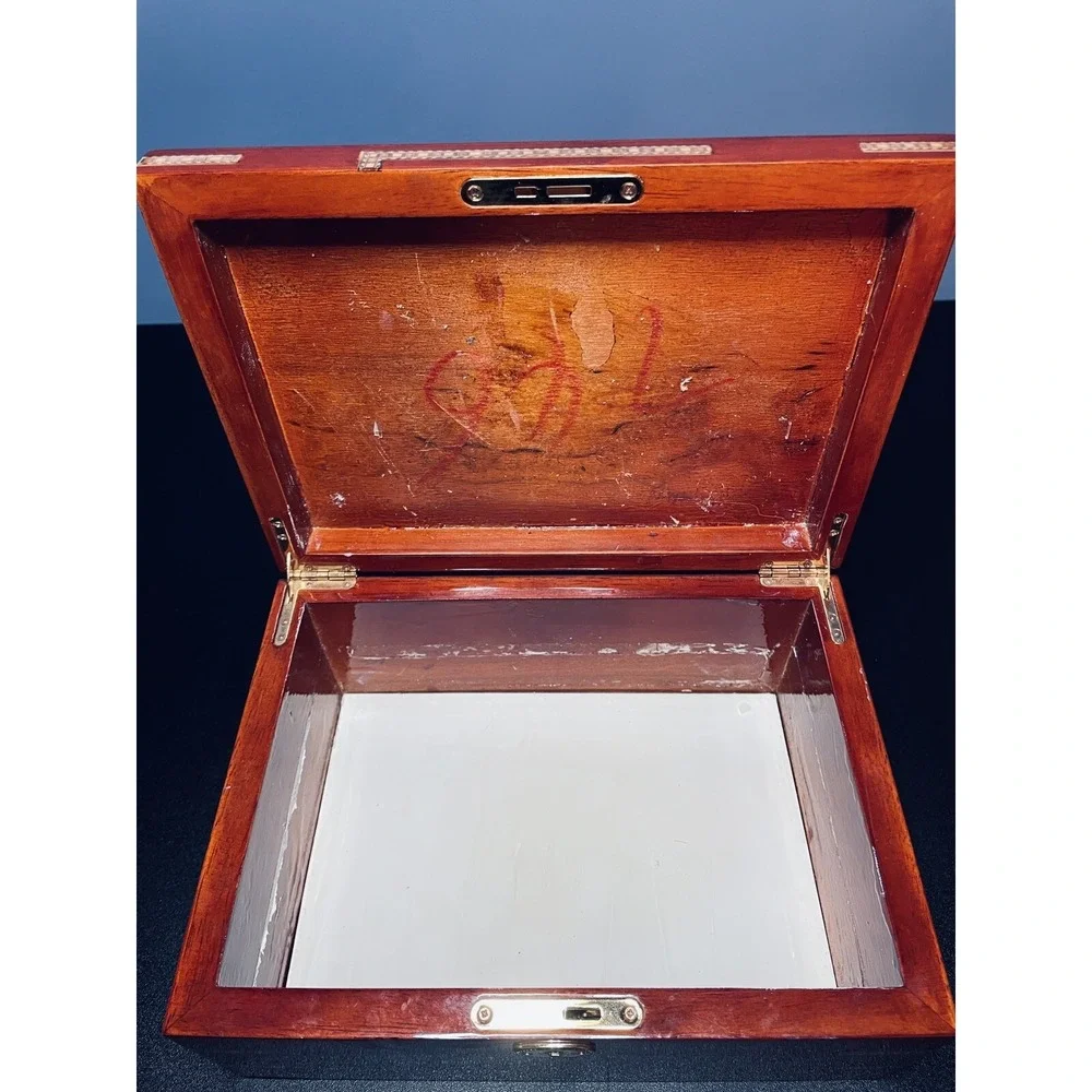 Wood Jewelry Box 10